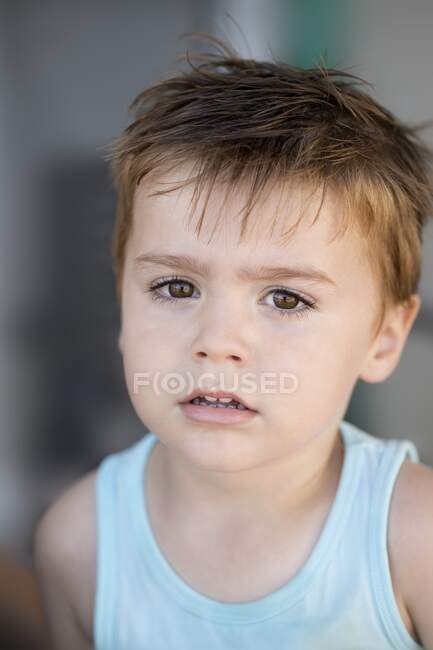 Portrait d'un garçon — Photo de stock