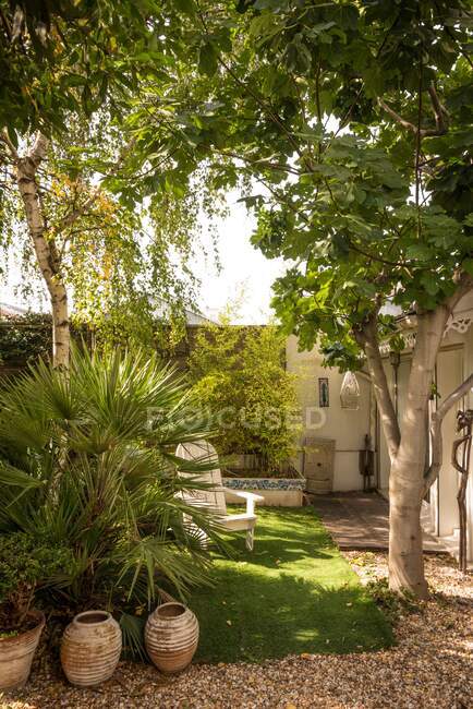 Urban garden from a private property close to Paris — Stock Photo