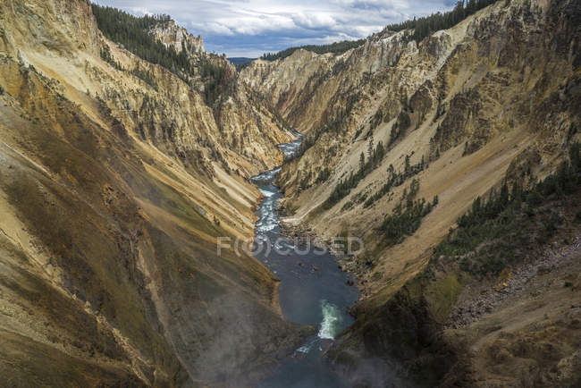 Colourful Grand Canyon of the Yellowstone, Yellowstone National Park, UNESCO World Heritage Site, Wyoming, United States of America, North America — Stock Photo