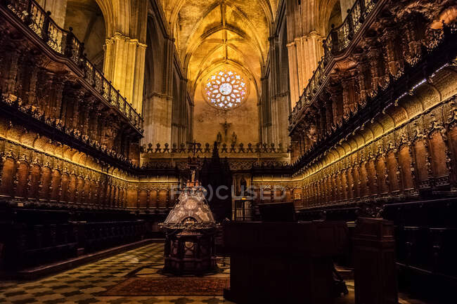 Veduta dell'interno della Cattedrale di Siviglia, Siviglia, Spagna — Foto stock