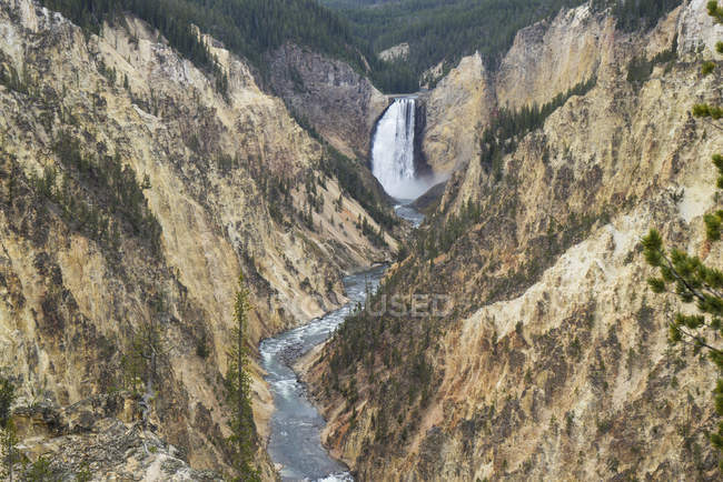 Colorido Grand Canyon of the Yellowstone, Parque Nacional de Yellowstone, Patrimônio Mundial da UNESCO, Wyoming, Estados Unidos da América, América do Norte — Fotografia de Stock