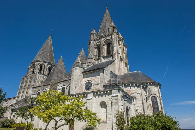 Francia, Indre-et-Loire, Città Reale di Loches, Chiesa di Santa Nostra Signora (XII secolo)) — Foto stock