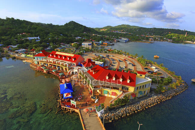 Honduras, Islas de la Bahia, Ilha Roatan. Buraco de Coxen — Fotografia de Stock