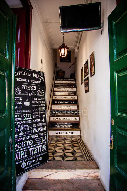 Entrance hall wine bar 