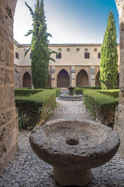 Испания, автономная община Арагона, монастырь цистерцианского монастыря Пьедра — стоковое фото