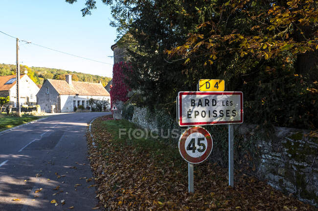 Europe, France, Burgundy, Cote-d'Or, Bard les Epoisses, village entrance by the D4 road — Stock Photo