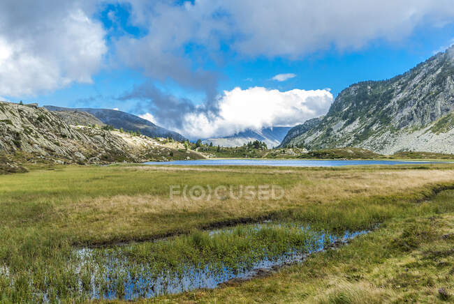 France, Pyrenees Ariegeoises Regional Nature Park, Bassies lakes, GR 10 — Stock Photo