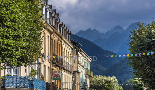 France, Haute-Garonne, Pyrenees, Luchon — Stock Photo