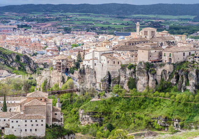 Spain, autonomous community of Castile - La Mancha, city of Cuenca and Parador in the convent of San Pablo (16th century) (UNESCO World Heritage) — Stock Photo