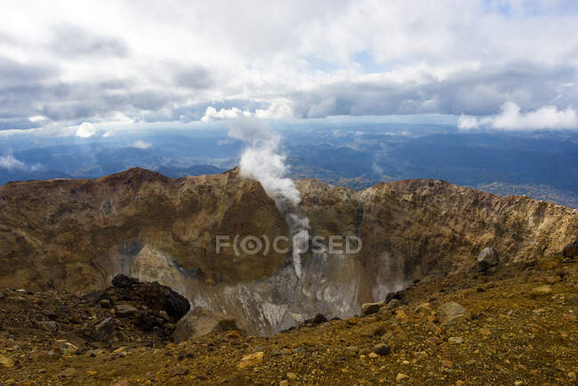 Hike on volcano Meakandake, Hokkaido prefecture, Japan — Stock Photo