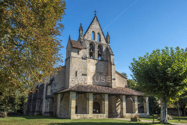 Francia, Gironda, Haute-Lande girondine, iglesia Saint-Leger de Saint-Leger de Balson - foto de stock