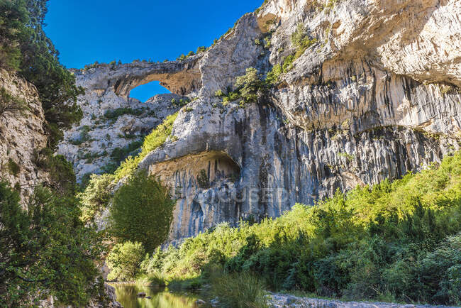 Espanha, província de Huesca, comunidade autónoma de Aragão, Sierra e Guara Canyon Parque Natural, Mascun Canyon, arco 