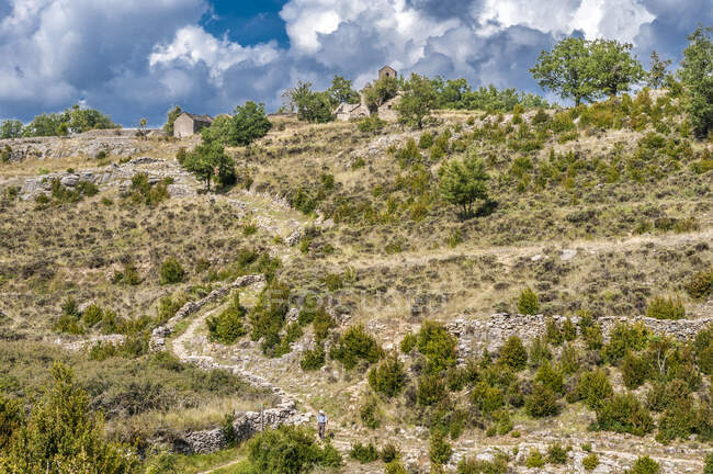España, comunidad autónoma de Aragón, parque natural Sierra y Ca? ones de Guara, paisaje del cañón de Mascun - foto de stock