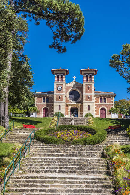 Francia, Gironda, Bassin d 'Arcachon, capilla Notre-Dame du Moulleau (siglo XIX, estilo neo-bizantino)) - foto de stock