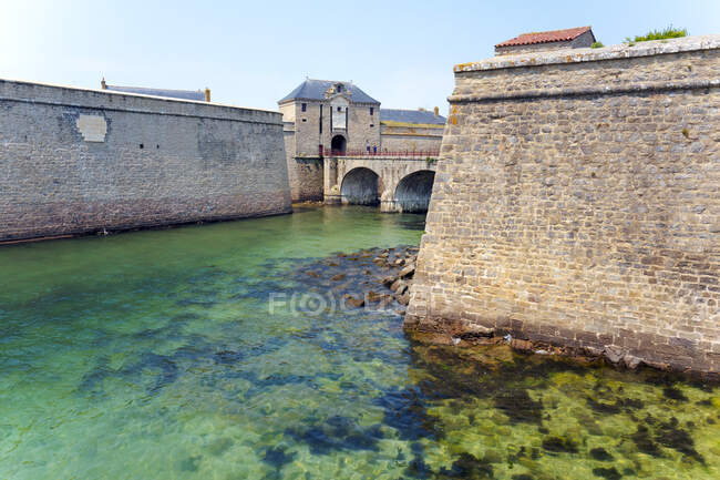 Europa, Francia, Bretaña, Morbihan, Port Louis, la Citadelle - foto de stock