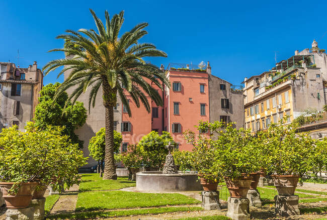 Italien, Rom, Stadtteil Campo dei Fiori, Colonia Felinia, hinter dem Palazzo Spada — Stockfoto