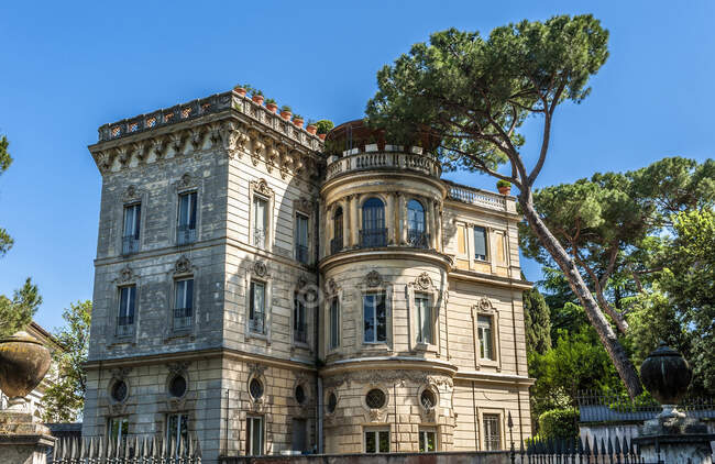 Italia, Roma, quartiere Trastevere, villa su Via Garibaldi — Foto stock