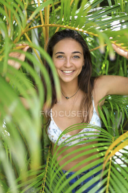 Portrait of an exotic girl — Stock Photo
