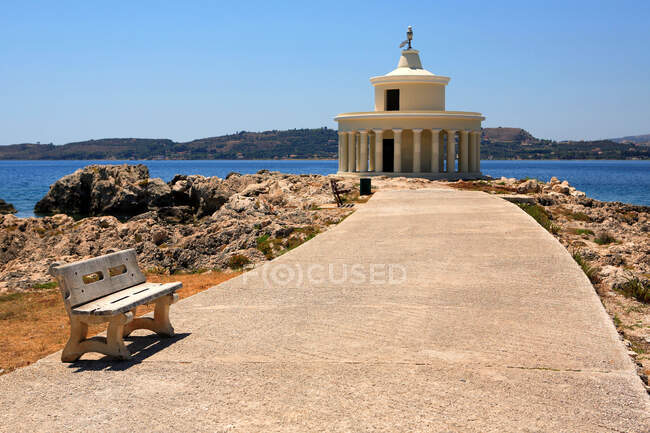 Греція, іонічні острови, Сефалонія, Аргостолі, маяк святого Теодора.. — стокове фото