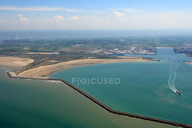 Francia, Norte, Dunkerque, el puerto - foto de stock