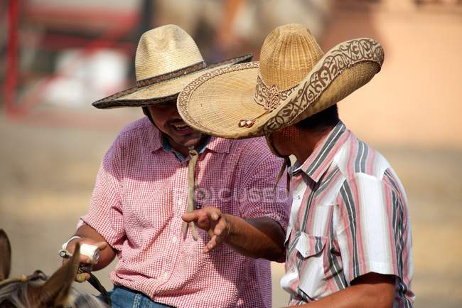 Мексиканські charros Вершники в sombreros, штат Техас, в чаті нас — стокове фото