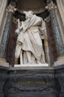 Interno della Basilica di San Giovanni in Laterano a Roma — Foto stock