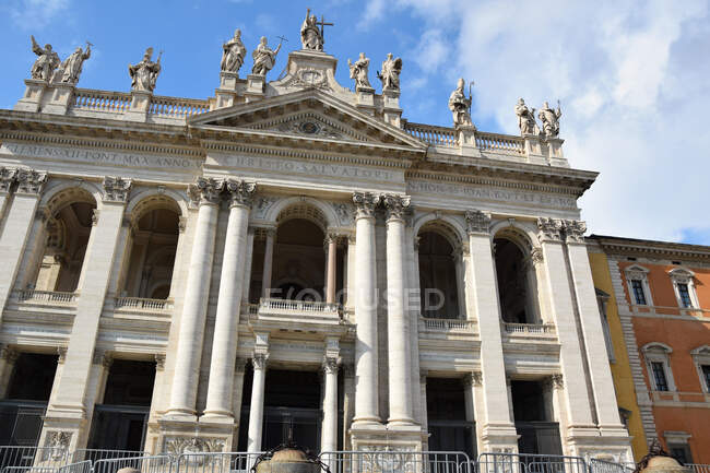 Basilica di San Giovanni in Laterano - Basilika San Giovanni im Lateran - in der Stadt Rom, Italien — Stockfoto