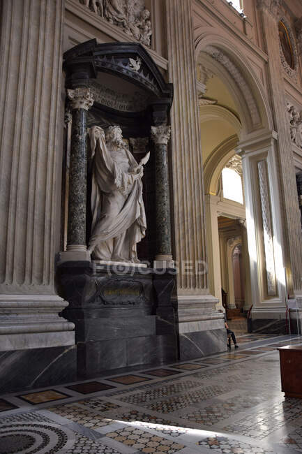 Interior da Basílica de São João - Basílica de San Giovanni em Laterano, Roma, Itália — Fotografia de Stock