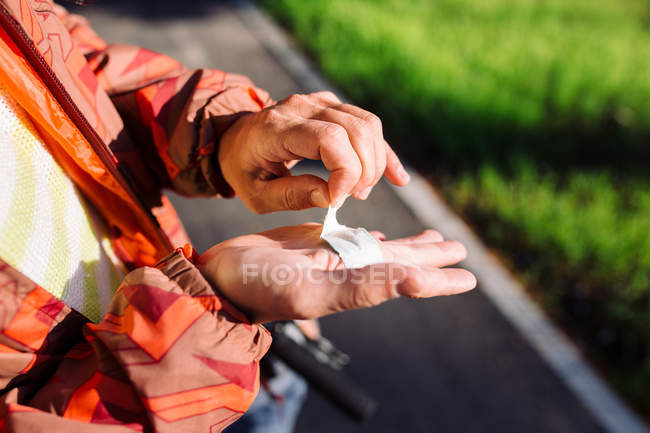 Woman with wound sealed with plaster, selective focus — Stock Photo