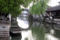 Традиційна китайська архітектура в Куншань, Цзянсу, Китай — стокове фото