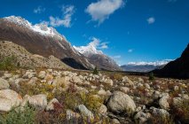 Bela paisagem com glaciar Laigu cênica no Tibete — Fotografia de Stock