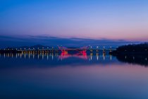 Красивый вид на озеро Уси и мост в провинции Цзянсу, Китай — стоковое фото