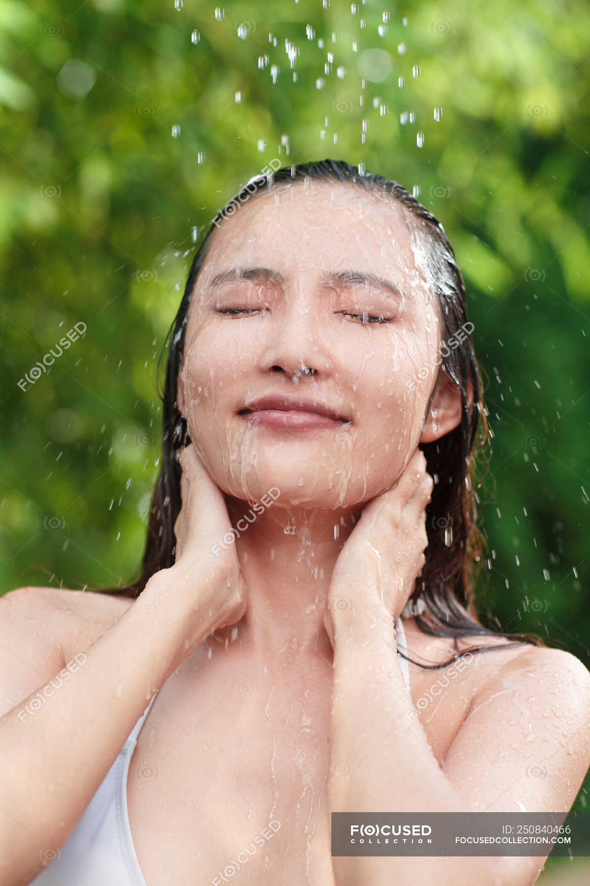 Asian Girls Showering
