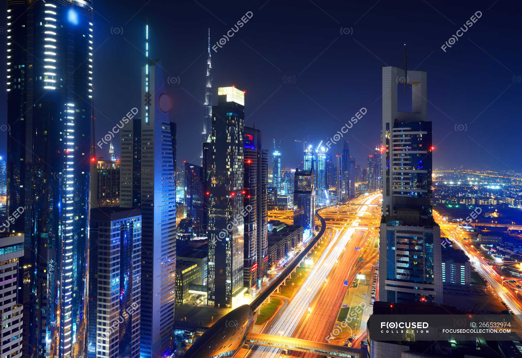 Elevated Cityscape Of Sheikh Zayed Road In Dubai At Night — Shops Long