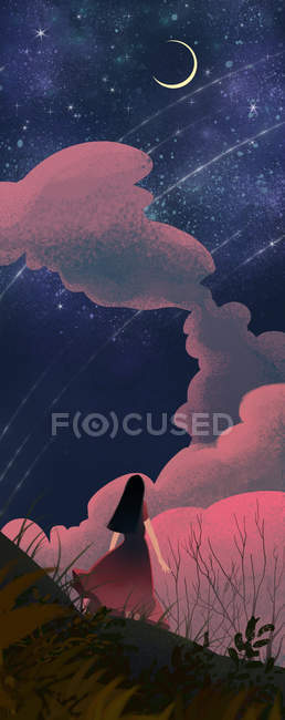 Творческая иллюстрация с молодой женщиной, стоящей на зеленом холме и смотрящей на ночное небо с луной, звездами и розовыми облаками — стоковое фото