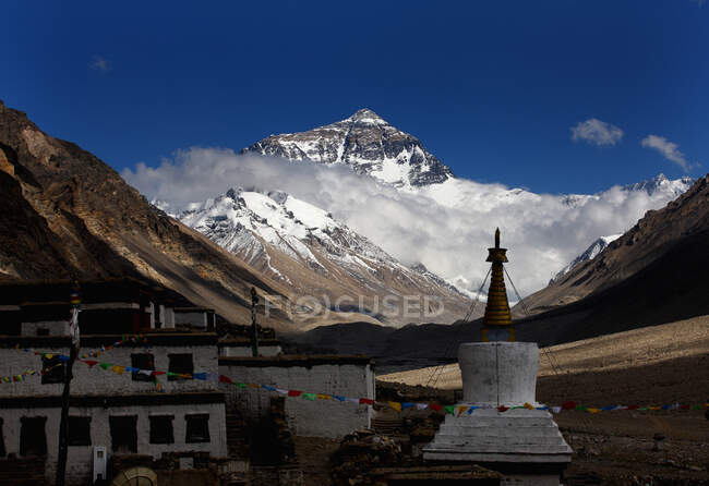 Тибет і ім'я, це пік. — стокове фото