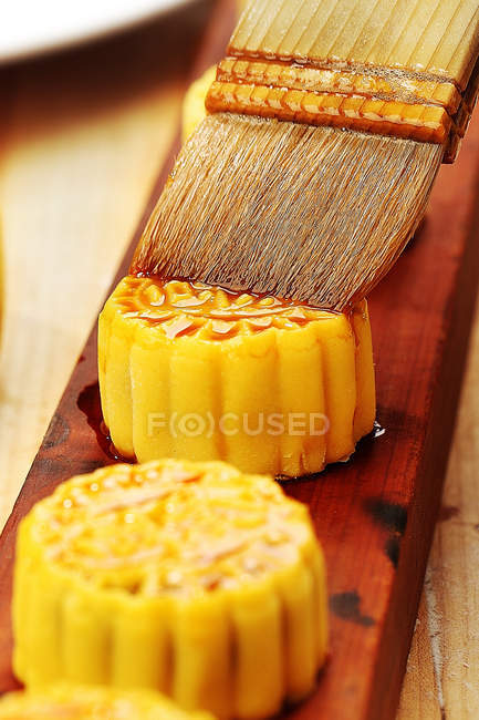 Close-up view of delicious traditional chinese moon cakes — Stock Photo