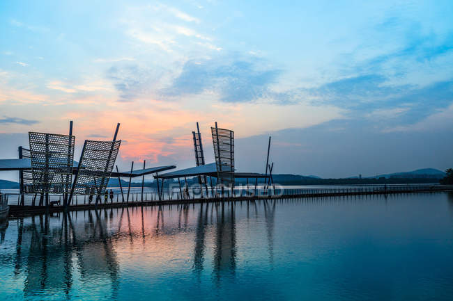 Provincia di Jiangsu, scenario del lago Wuxi durante l'alba, Cina — Foto stock