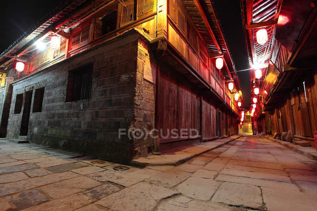 Sichuan città della provincia di Yibin Li Zhuang città di notte, Cina — Foto stock