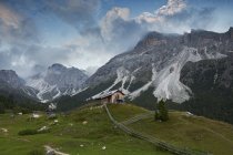 Ncisles, gruppo Odle, Dolomiti, Trentino-Alto Adige, Italia — Foto stock