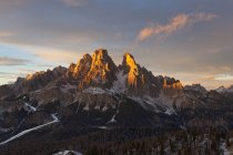 Cristallo Group, Ampezzo Dolomites, Cortina d'Ampezzo, Veneto, Italy — стокове фото