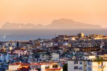 Vista da Ilha de Capri de Capodimonte Real Bosco, Nápoles, Campania, Itália — Fotografia de Stock