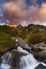 Sonnenuntergang auf der Nasta-Spitze, Naturpark Alpi Marittime, Gesso-Tal, Piemont, Italien — Stockfoto