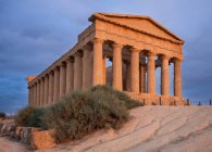 Temple of Concord in the Valley of the Temples in Sicily, Italy, Europe — Stock Photo