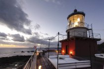 Faro di Capo Spartivento Lighthouse, Domus De Maria (CA), Cerdeña, Italia, Europa - foto de stock