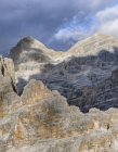 The Fanes Mountains and the peaks of the Tofane near Mount Lagazuoi in the Dolomites.   The Dolomites are listed as UNESCO World heritage. europe, central europe, italy,  october — Stock Photo