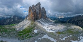 Tre Cime di Lavaredo, Auronzo, Cadore, Dobbiaco, Dolomites, Alps, Trentino-Alto Adige, Italy — стокове фото