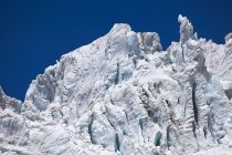 Una serie di seracchi di ghiacciaio Fellaria che, pur ritirandosi lentamente, sono ancora impressionanti, Valmalenco, Valtellina, Lombardia, Italia, Europa — Foto stock