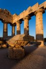 El Templo de Hera, Selinunte, sitio arqueológico, pueblo de Castelvetrano, Sicilia, Italia, Europa - foto de stock