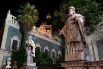 Plaza de la Catedral, Catania, Sicilia, Italia, Europa - foto de stock